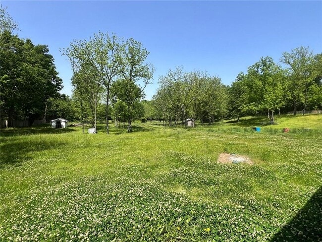 Building Photo - 22027 Fern Rd
