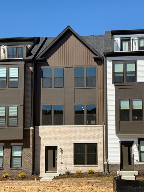 Building Photo - 1309 Bracken Ln