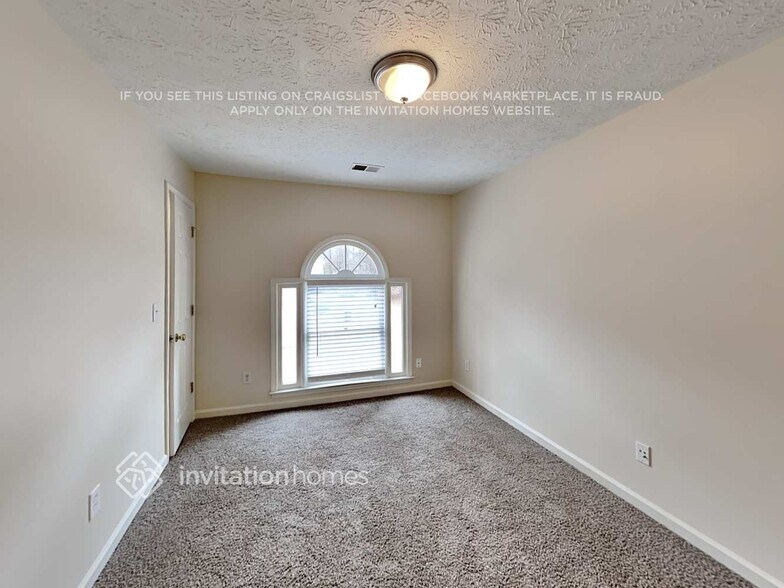 Building Photo - 2820 Stone Bridge Trail SW