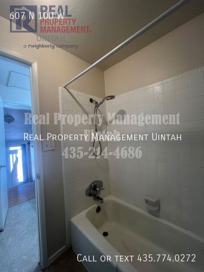 Building Photo - 607 N 100 W