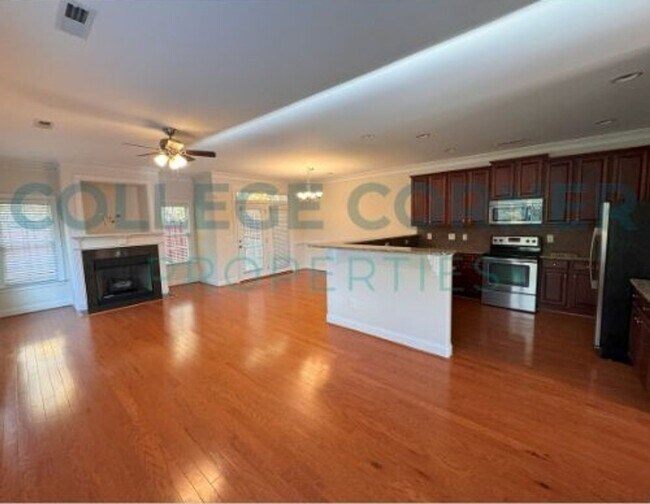 Building Photo - 4964 Wyngate Village Dr
