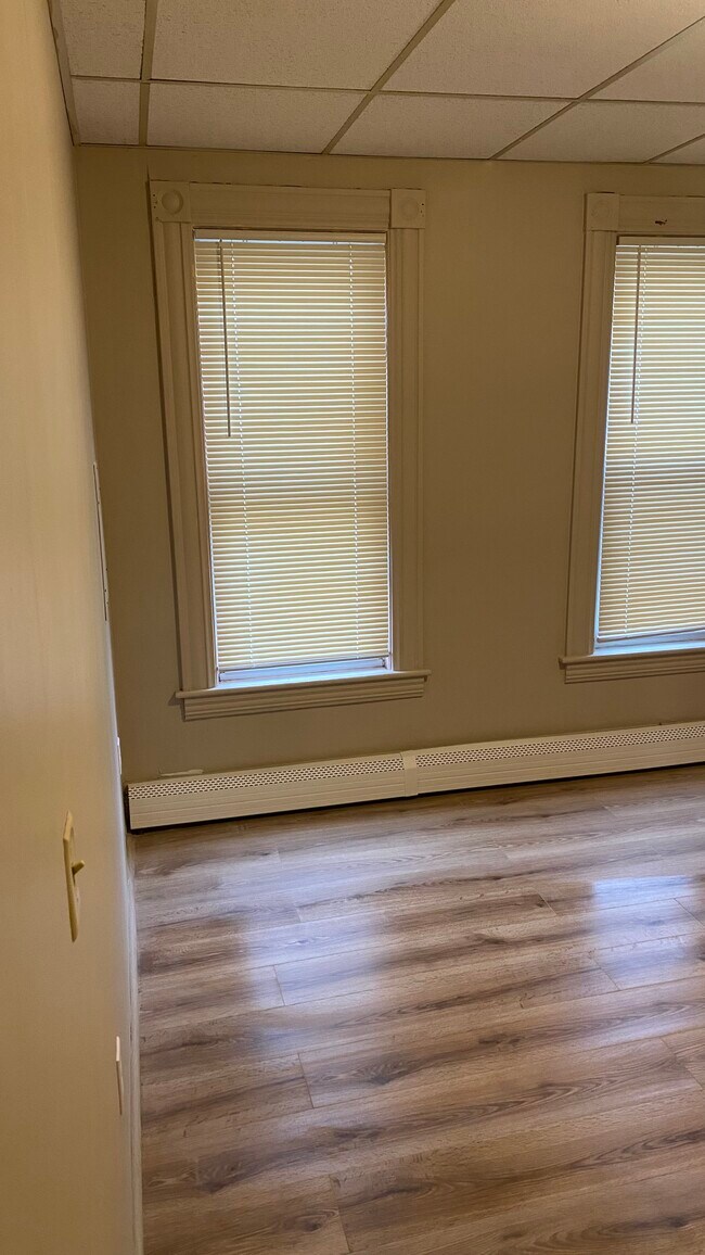 Third bedroom - 130 Waldo St