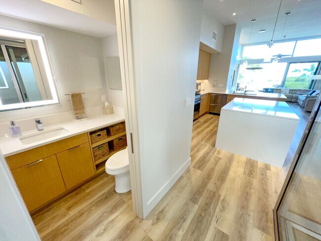 Building Photo - Luxury 3-Bedroom Townhome in Wailea’s Excl...
