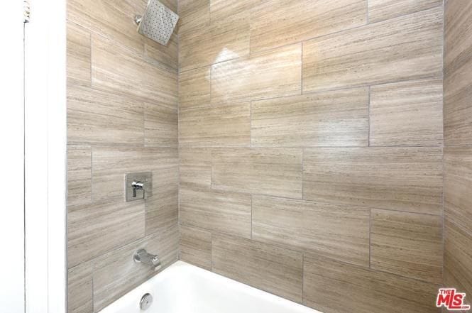 Building Photo - 2061 W 104th St