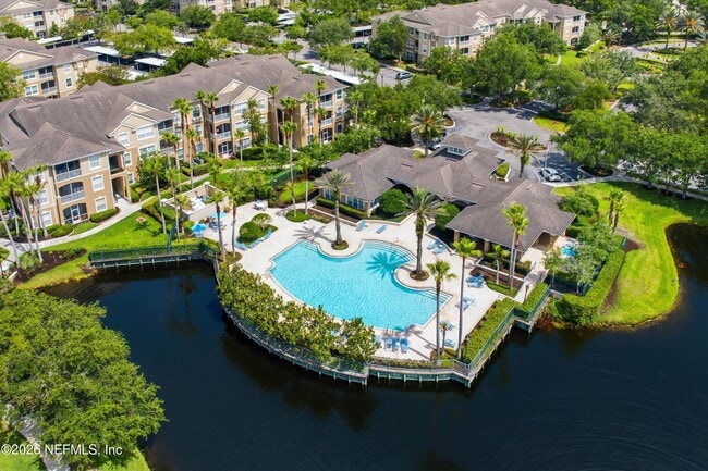 Building Photo - 7990 Baymeadows Rd