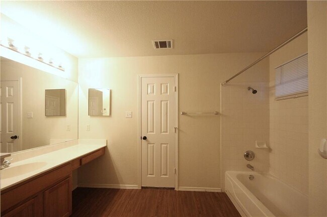 Building Photo - 3933 Upper Passage Ln