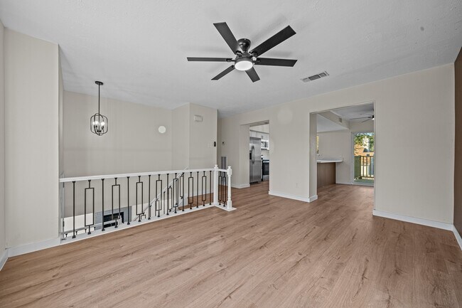 Building Photo - 18018 Autumn Trails Ln