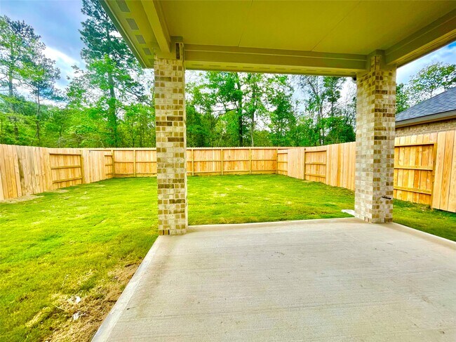 Building Photo - 17526 Rosette Grass Dr