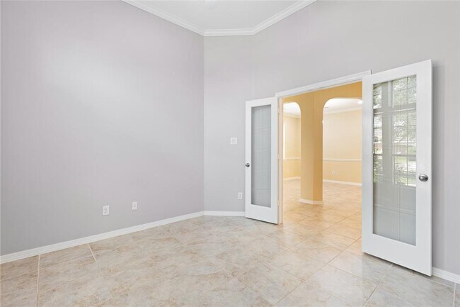 Building Photo - 1240 Pisana
