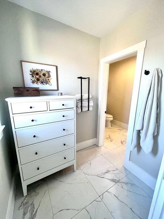 Building Photo - 27 Armandine St