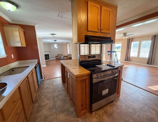 Building Photo - 311 Benton Pond Rd