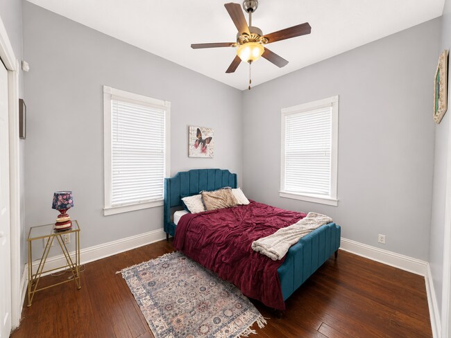Building Photo - Historic Springfield Bungalow with Double-Wide Lot & Front Porch Living