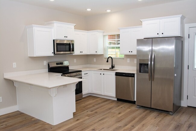 Building Photo - Brand New 2 Bedroom 1.5 Bath home