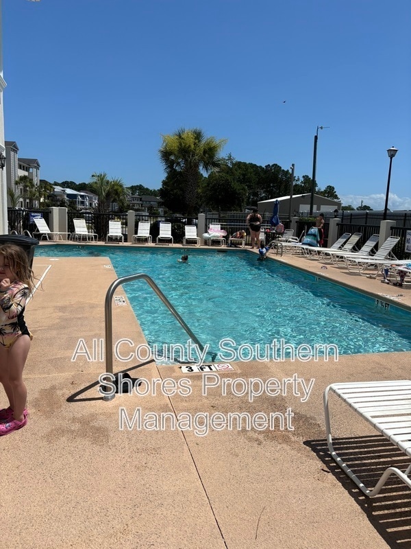 Building Photo - 4520 N Plantation Harbour Dr