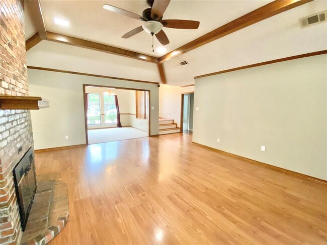 Building Photo - 3602 Pimlico Dr