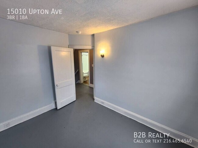 Building Photo - 15010 Upton Ave