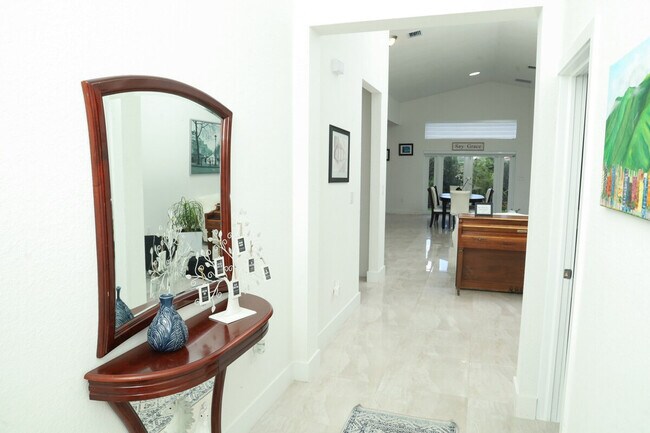 Building Photo - 14758 SW 39th Terrace