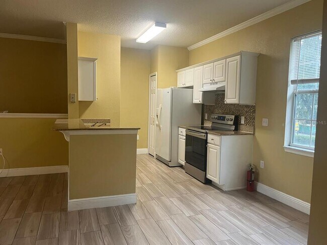 Building Photo - 341 Southern Pecan Cir