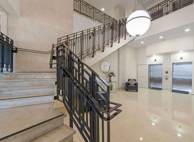 Building Photo - 12222 Wilshire Blvd
