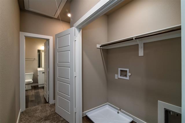 Building Photo - 703 Harvest Moon Dr