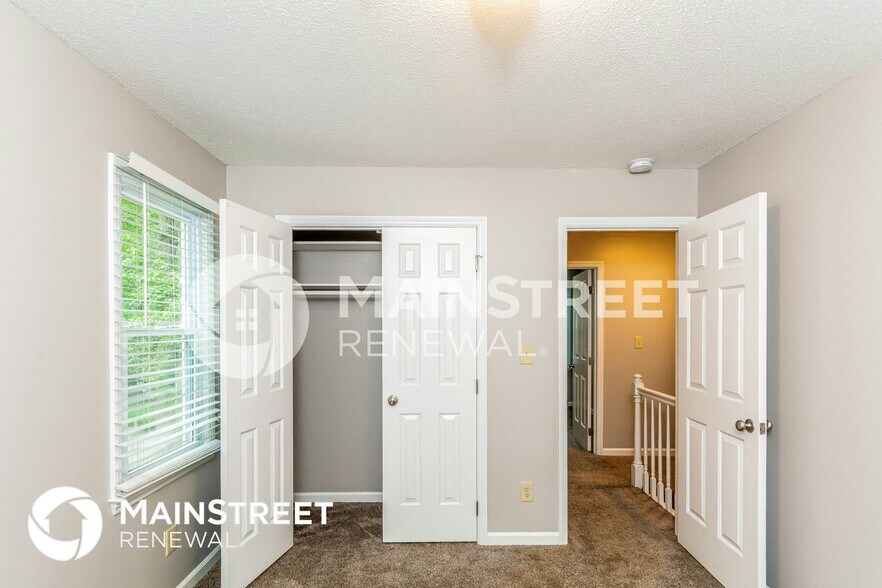 Building Photo - 405 Hunters Ridge Dr