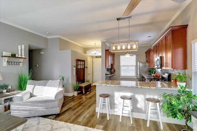 Building Photo - 1437 Promenade Cir