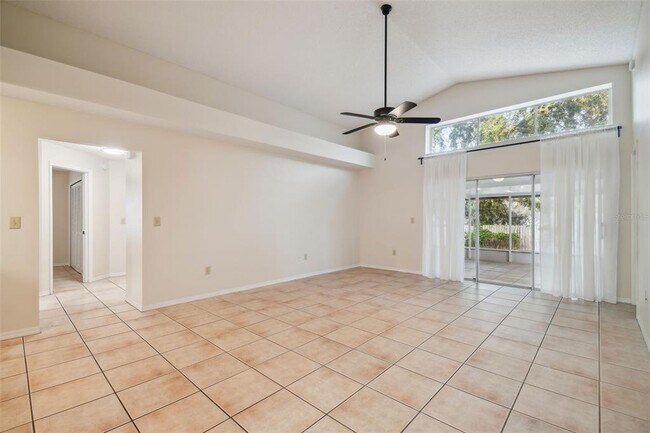 Building Photo - 2342 Tioga Dr