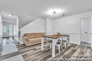 Building Photo - 24704 Killarney Rd