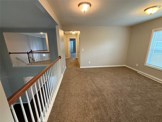 Building Photo - 5750 Carrington Pl