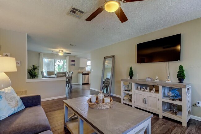 Building Photo - 12529 Mondragon Dr