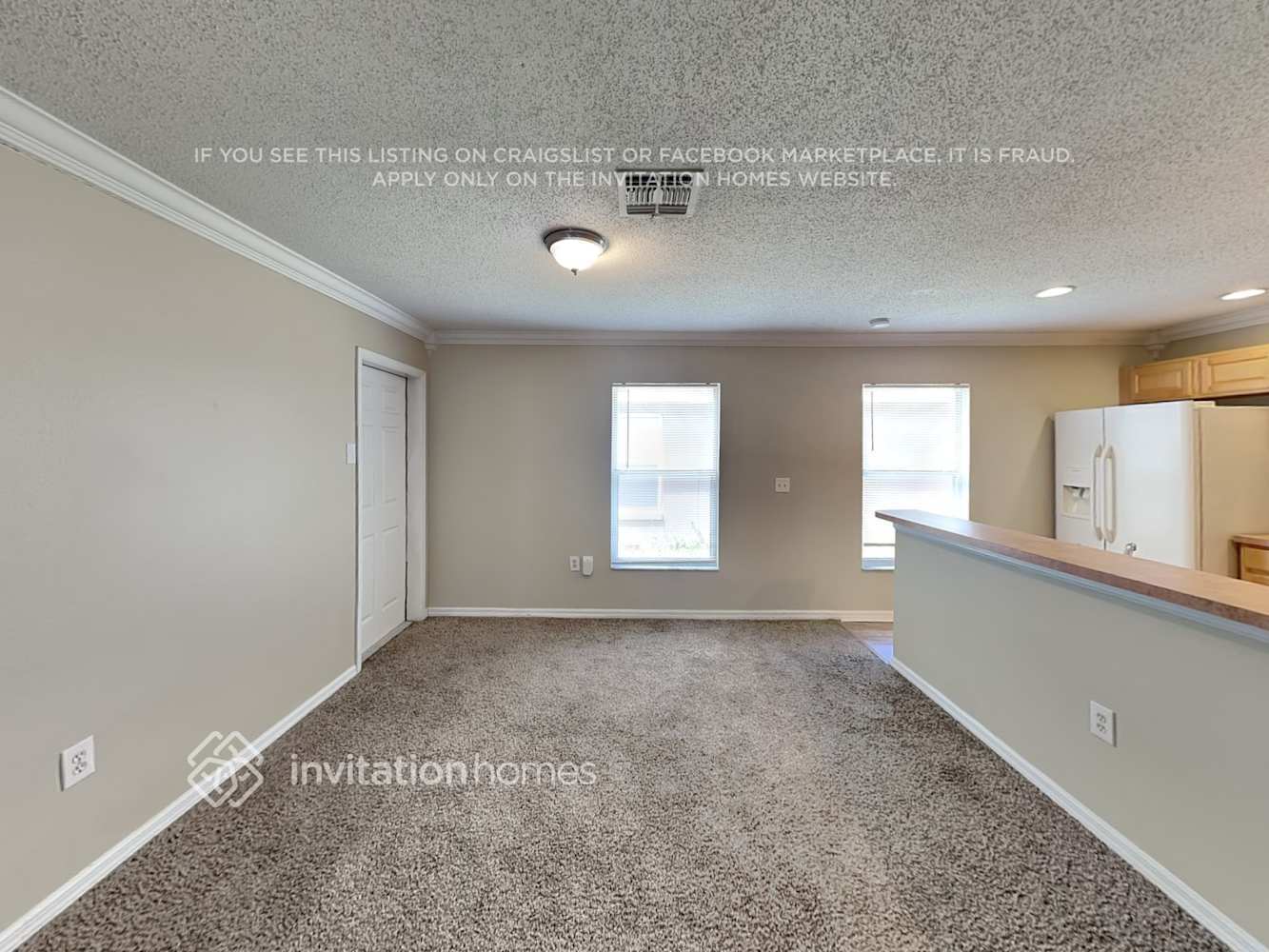 Building Photo - 2417 Knightsbridge Blvd