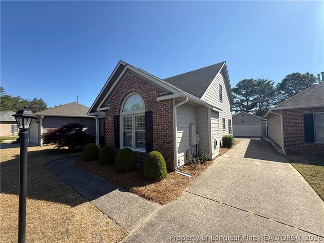 Building Photo - 1813 Stetson Ln