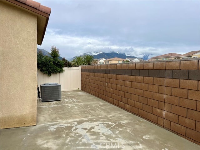 Building Photo - 1586 Redwoods Drive Pl