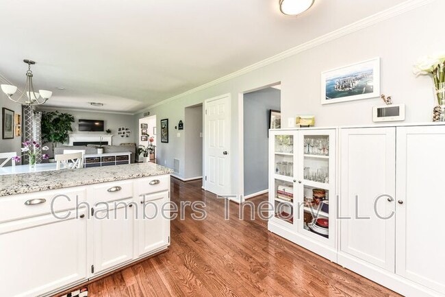 Building Photo - 1412 Kingsvale Cir