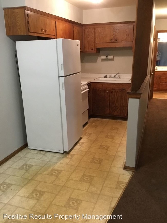 Building Photo - 2525 Conklin Dr