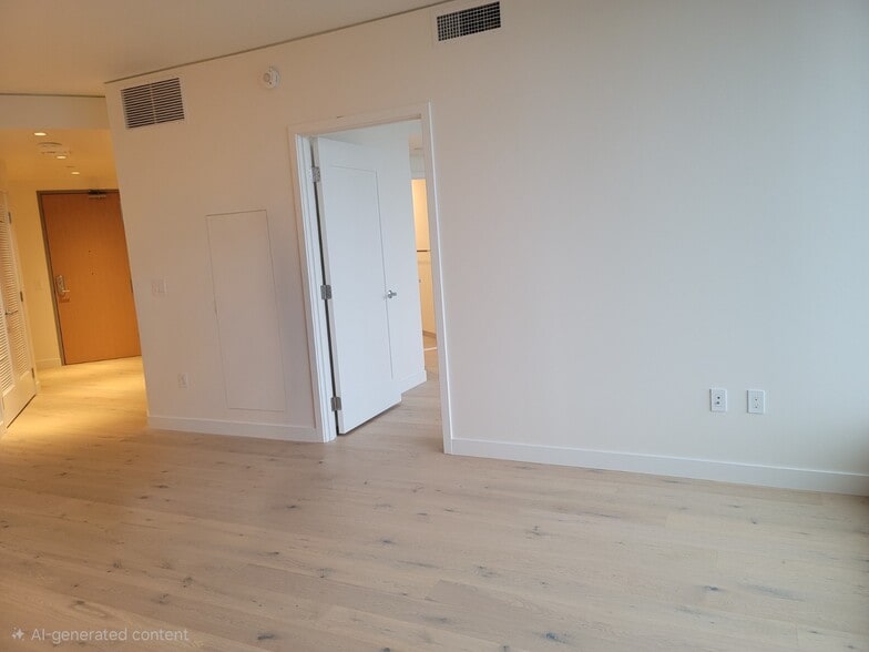 Building Photo - 2510 6th Ave