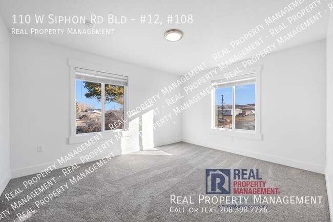 Building Photo - 110 W Siphon Rd