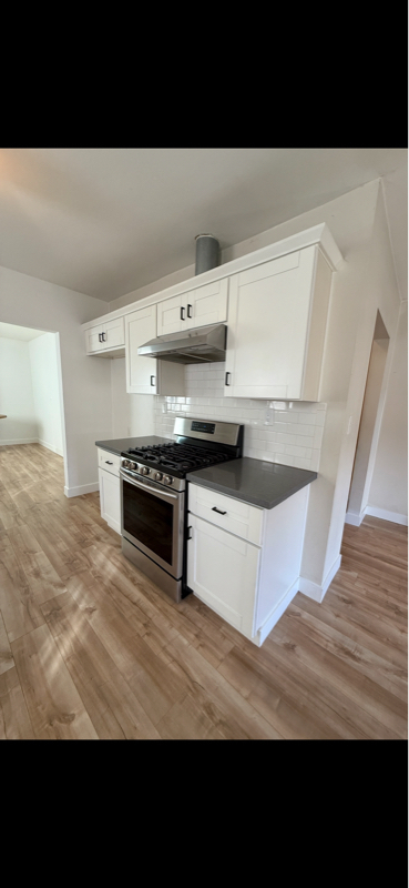 Building Photo - 4925 E San Rafael St