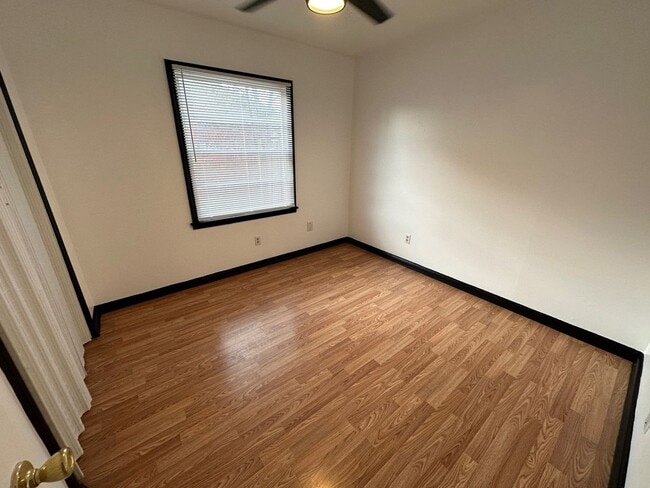 Building Photo - 5513 Alvarado Rd