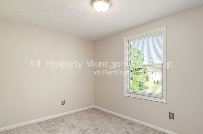 Building Photo - 7034 Cavalry Ct