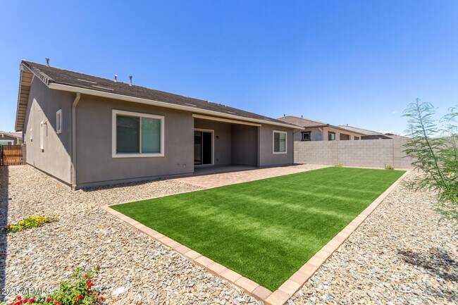 Building Photo - 44713 N 44th Dr