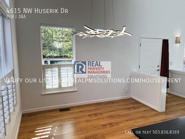 Building Photo - 4615 NW Huserik Dr