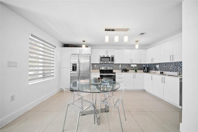 Building Photo - 14474 SW 259th St