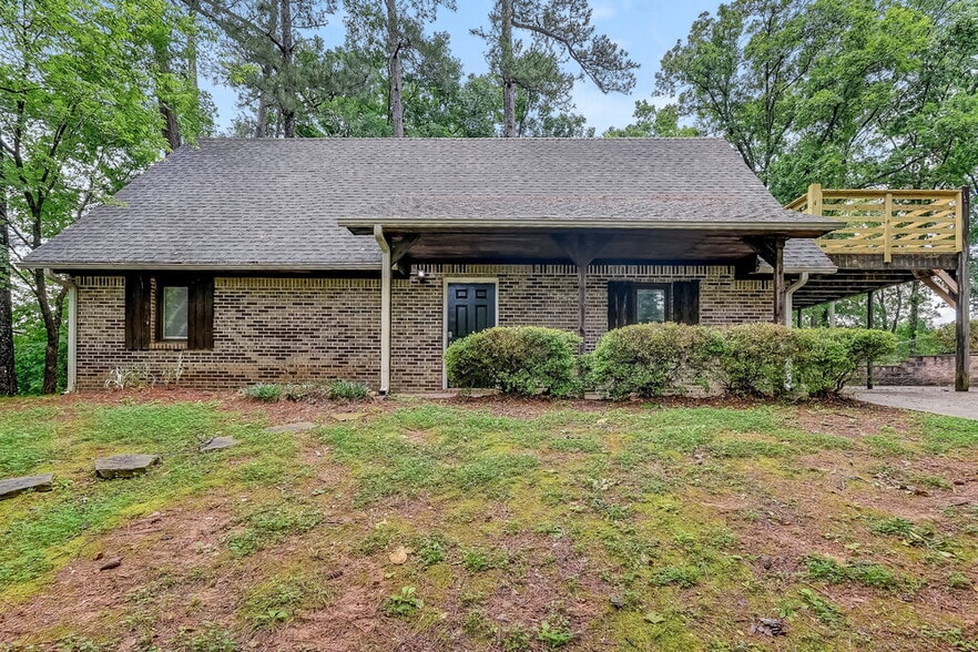 Primary Photo - 24 Autry Dr