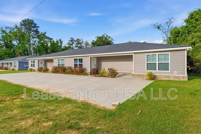 Building Photo - 34 Pine St