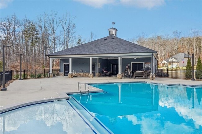 Building Photo - 234 Timberland Ave