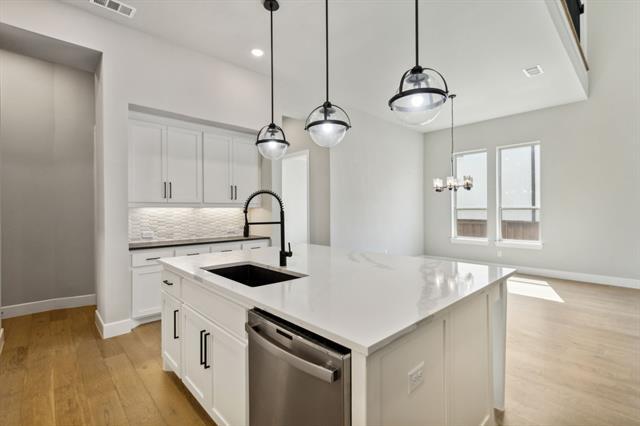 Building Photo - 4131 Sandhills Ln