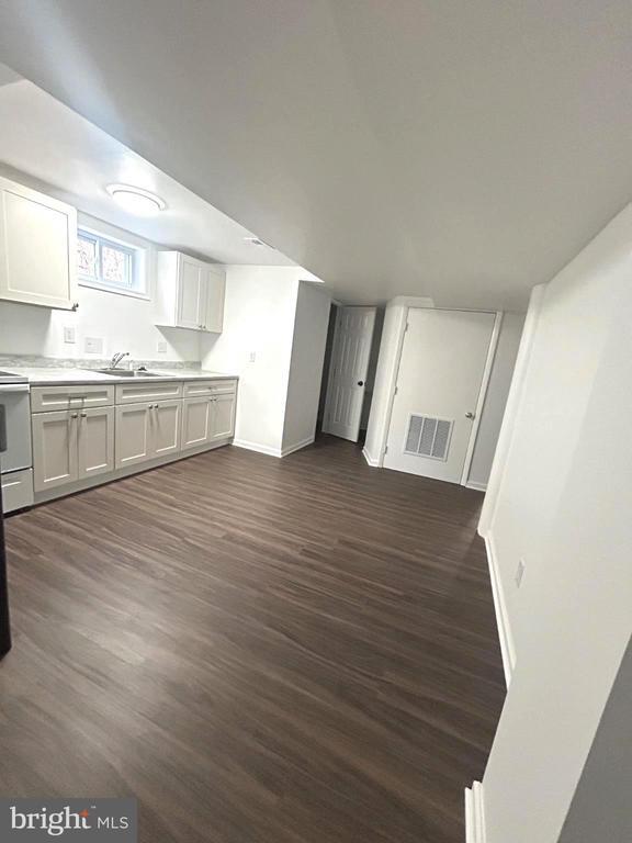 Building Photo - 363 Baltimore Ave