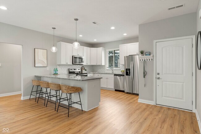 Building Photo - 3936 Saddle Oak Dr