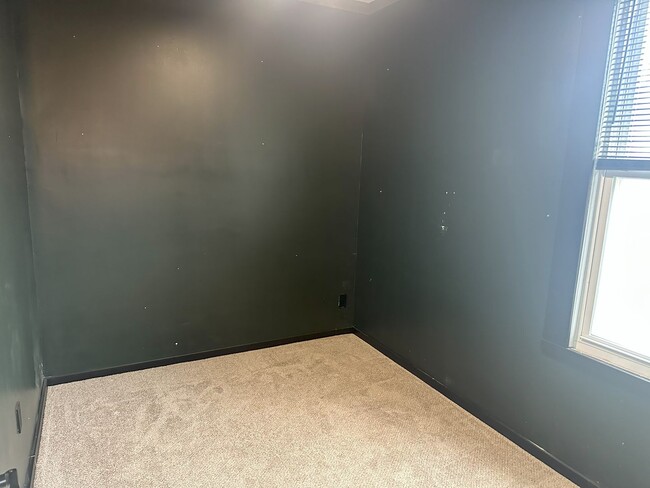 Building Photo - Beautifully Remodeled 2-Bedroom with Bonus...